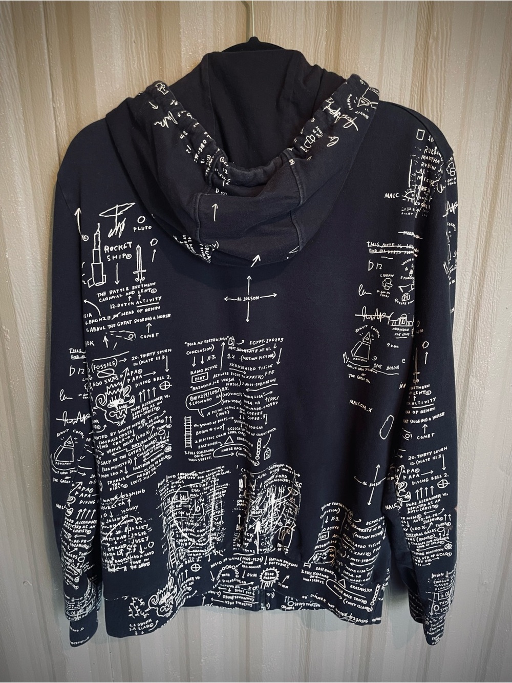 Jean-Michel Basquiat Hoodie Men's Black Full Zip Beat Bop Graphic Print sz L - Picture 4 of 7